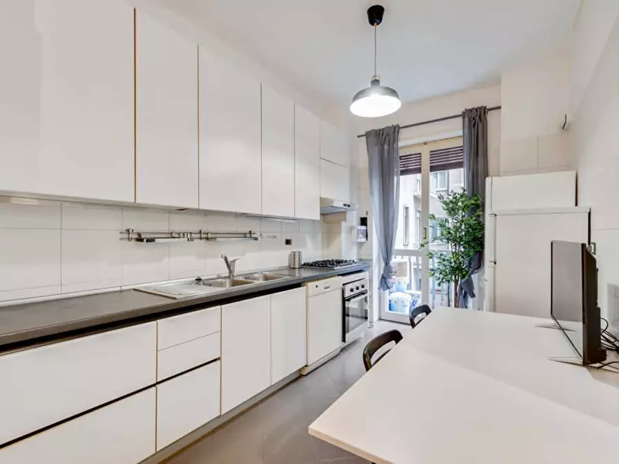 Immagine 11 di Camera in affitto  in Via Copernico51 a Milano