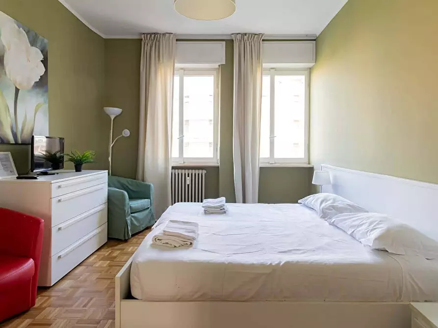 Immagine 1 di Appartamento in affitto  in Viale Teodorico19 a Milano
