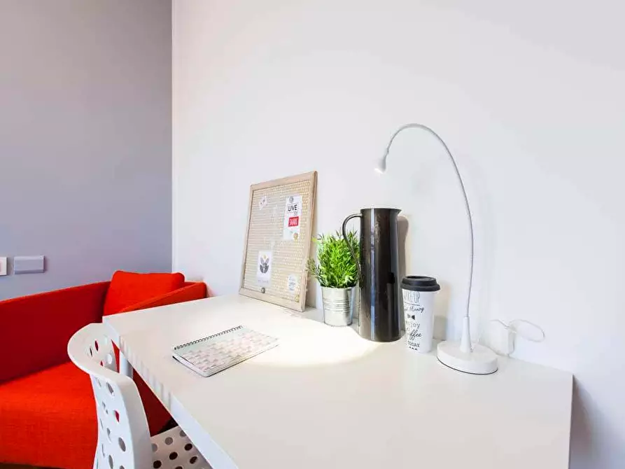 Immagine 6 di Camera in affitto  in Via Privata S. Martiniano1 a Milano