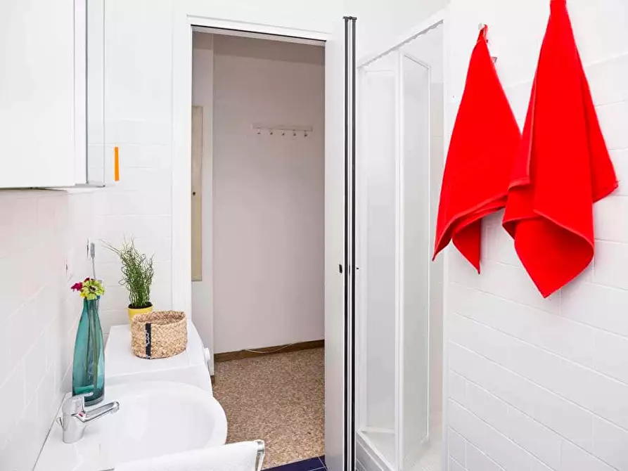 Immagine 15 di Camera in affitto  in Viale Carlo Espinasse12 a Milano