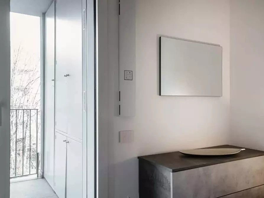 Immagine 33 di Appartamento in affitto  in Via Corrado e Giulio Venini a Como