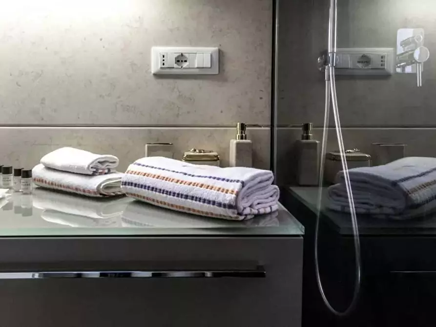 Immagine 20 di Appartamento in affitto  in Via Ciovasso a Milano