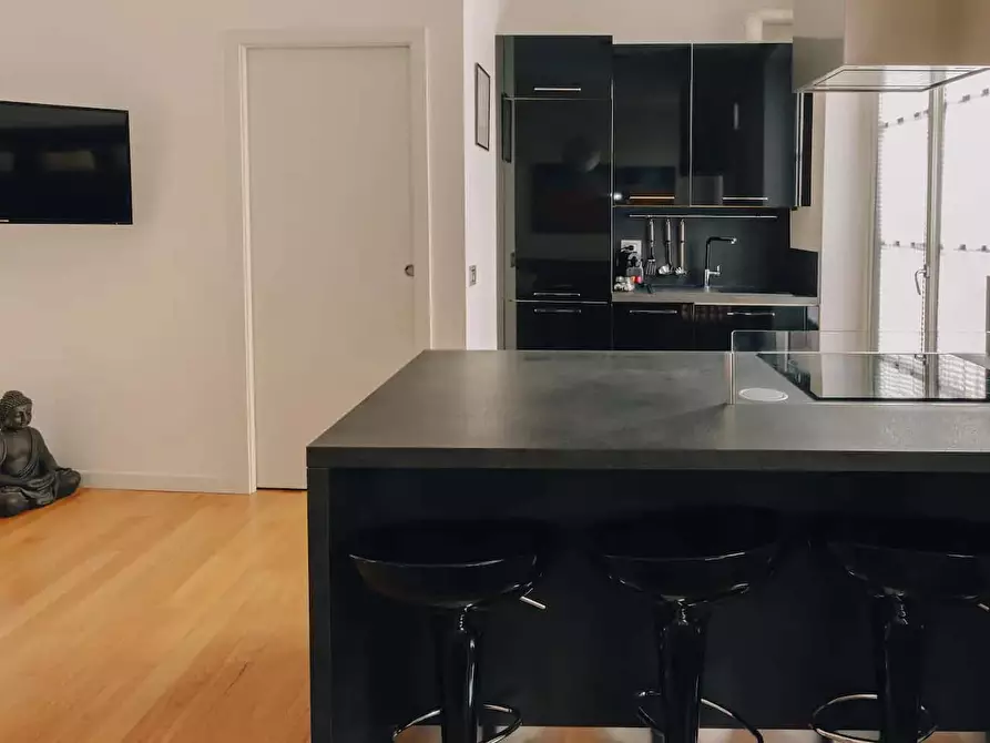 Immagine 12 di Appartamento in affitto  in Via Lazzaro Palazzi9 a Milano