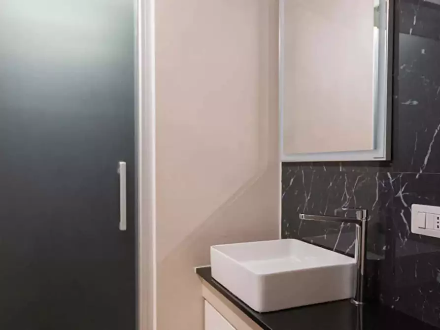 Immagine 9 di Appartamento in affitto  in Via Giuseppe Giusti40 a Milano