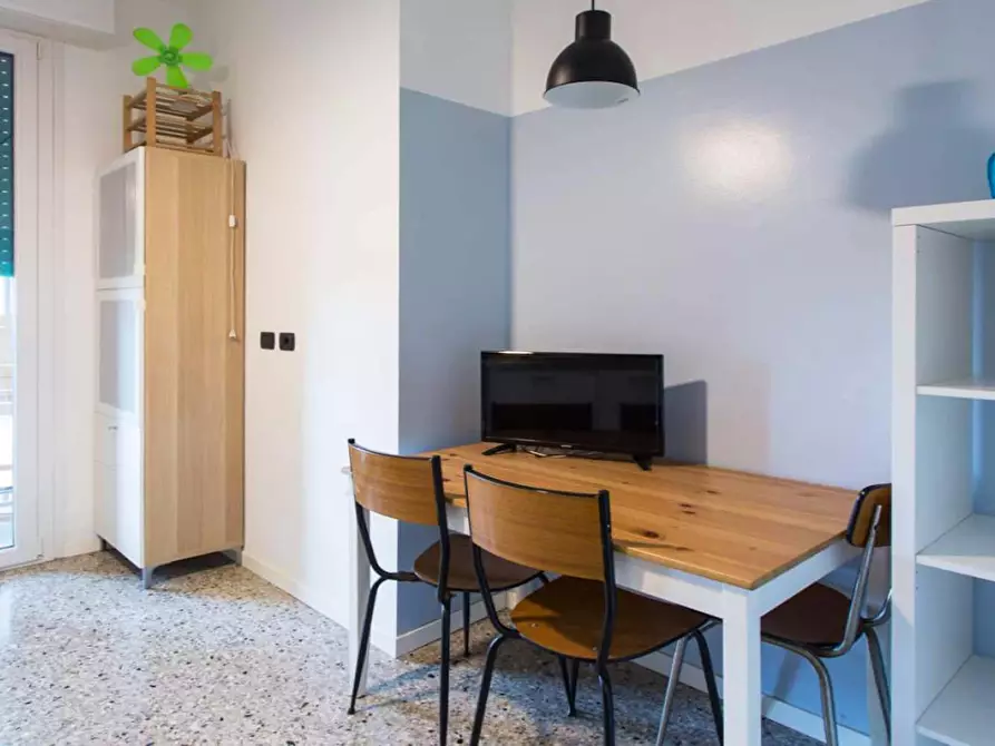 Immagine 7 di Camera in affitto  in Piazza San Lorenzo15 a Buccinasco