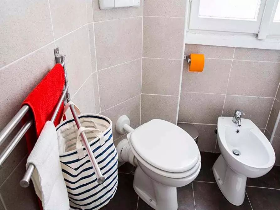 Immagine 19 di Camera in affitto  in Via Salvatore Barzilai15 a Milano