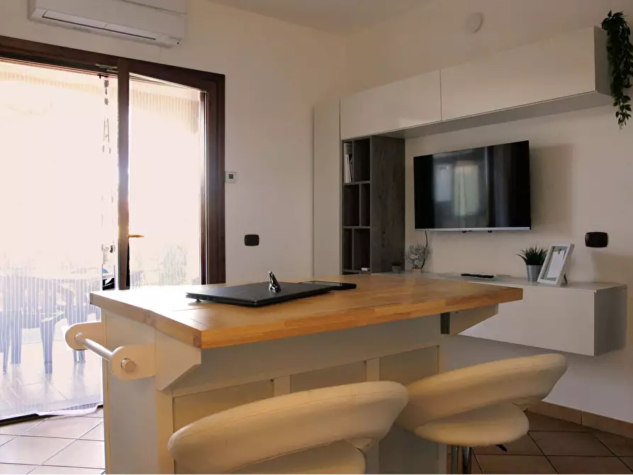 Immagine 5 di Appartamento in affitto  in Via Eugenio Montale36 a Olbia
