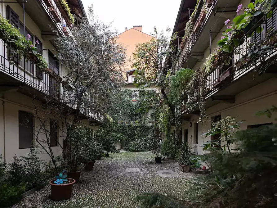 Immagine 26 di Appartamento in affitto  in Via Ascanio Sforza57 a Milano
