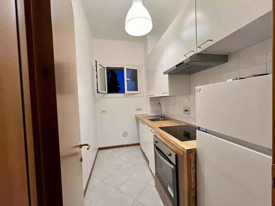 Immagine 12 di Camera in affitto  in Via Toscana56 a Bologna