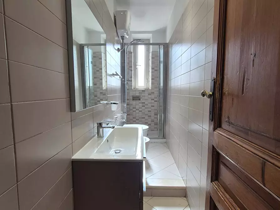 Immagine 9 di Appartamento in affitto  in Viale di Trastevere246 a Roma