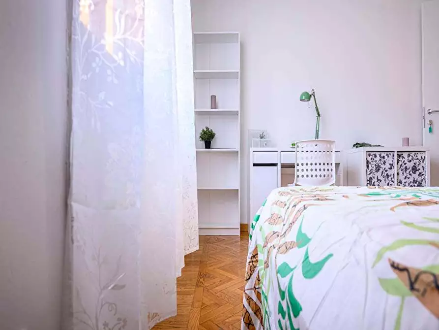 Immagine 1 di Camera in affitto  in Piazzetta Guastalla7 a Milano