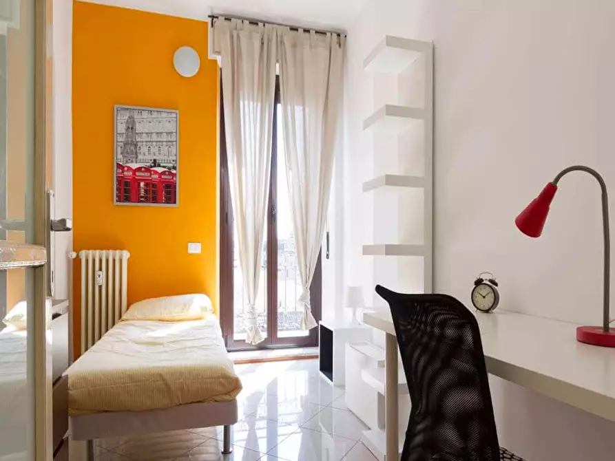 Immagine 8 di Camera in affitto  in Via Giuseppe Meda34 a Milano