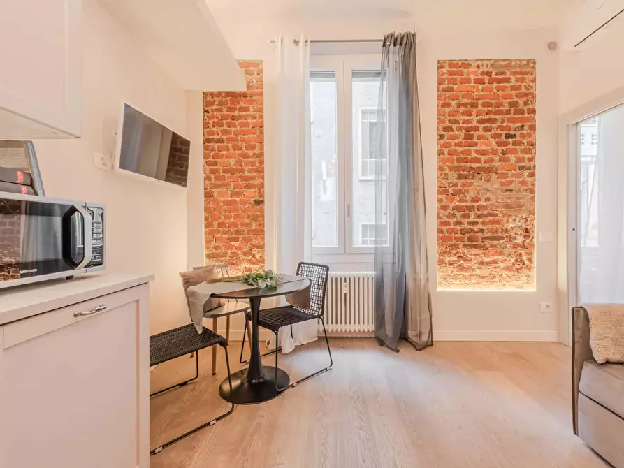 Immagine 2 di Appartamento in affitto  in Via Mac Mahon111 a Milano