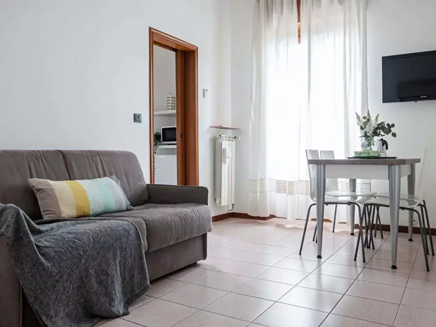 Immagine 11 di Appartamento in affitto  in Via Valassina42 a Milano