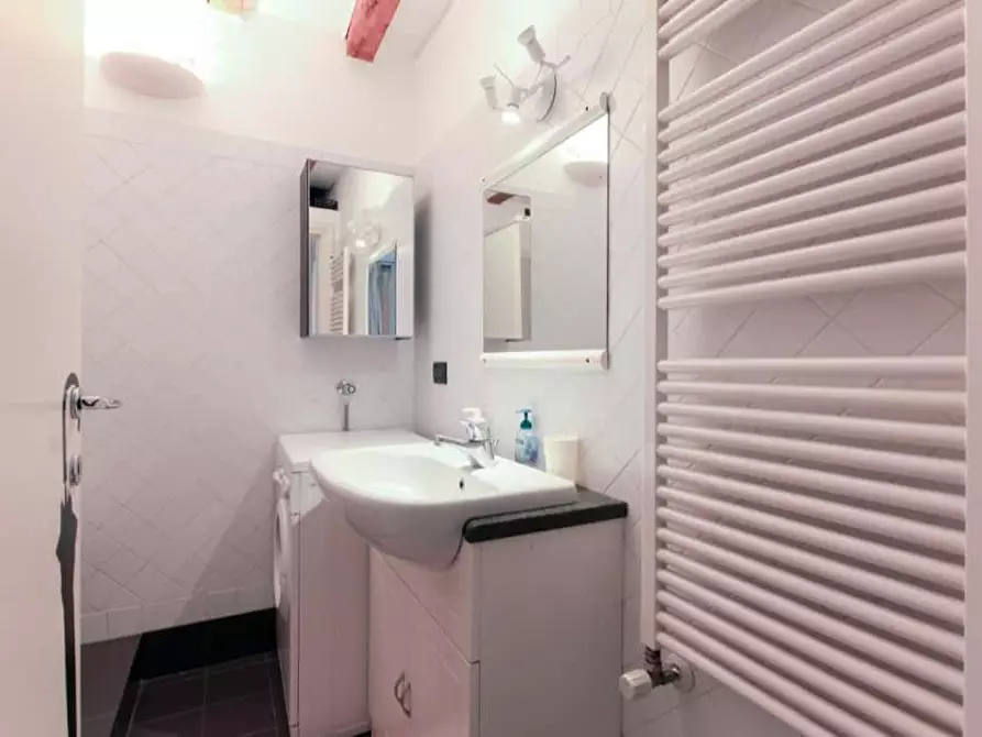 Immagine 12 di Appartamento in affitto  in Via Vigevano14 a Milano