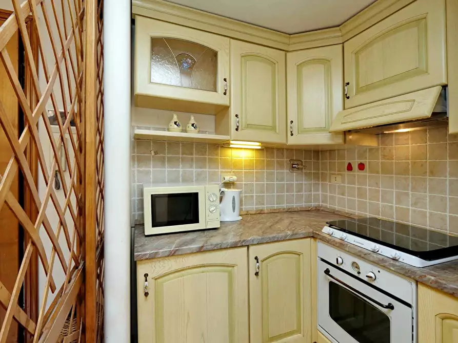 Immagine 17 di Appartamento in affitto  in Borgo Pio64 a Roma