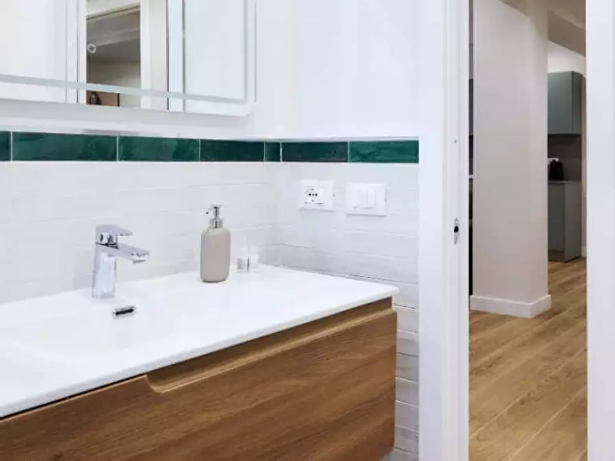 Immagine 8 di Appartamento in affitto  in Via Giulia di Gallese4 a Roma