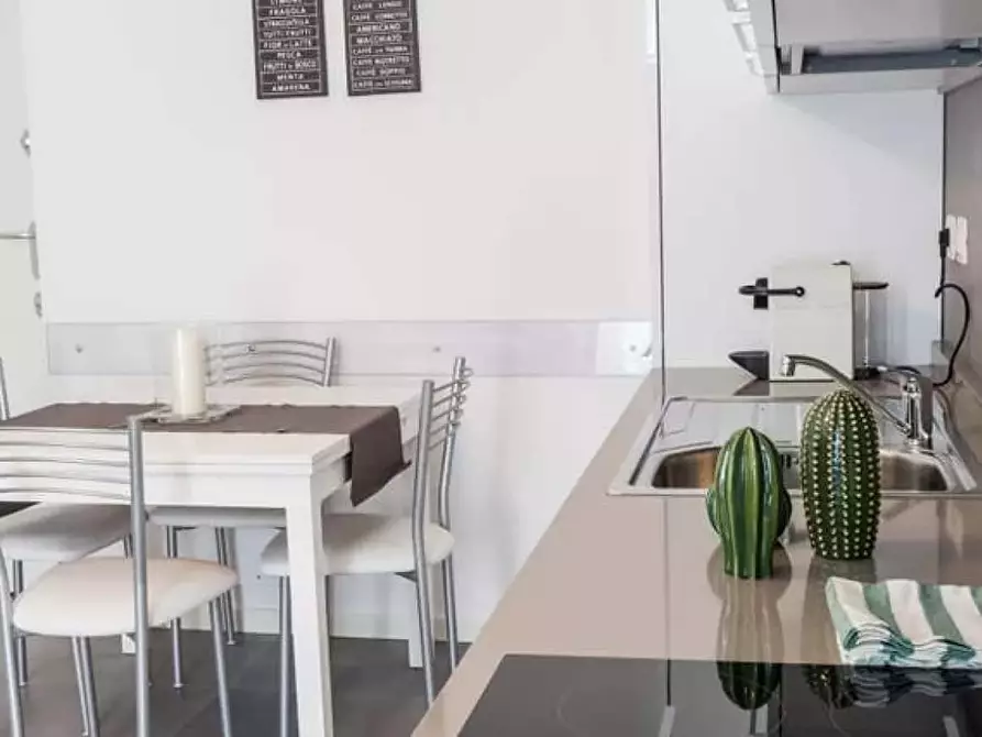 Immagine 14 di Appartamento in affitto  in Via San Gerolamo Emiliani1 a Milano