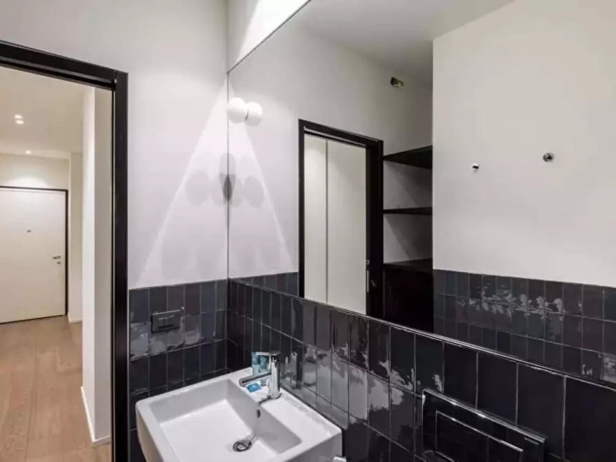 Immagine 15 di Appartamento in affitto  in Corso Magenta83 a Milano