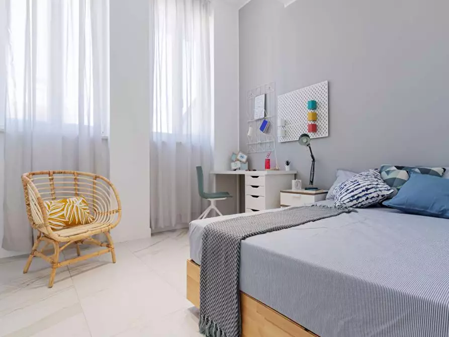 Immagine 6 di Camera in affitto  in Viale Bligny28 a Milano