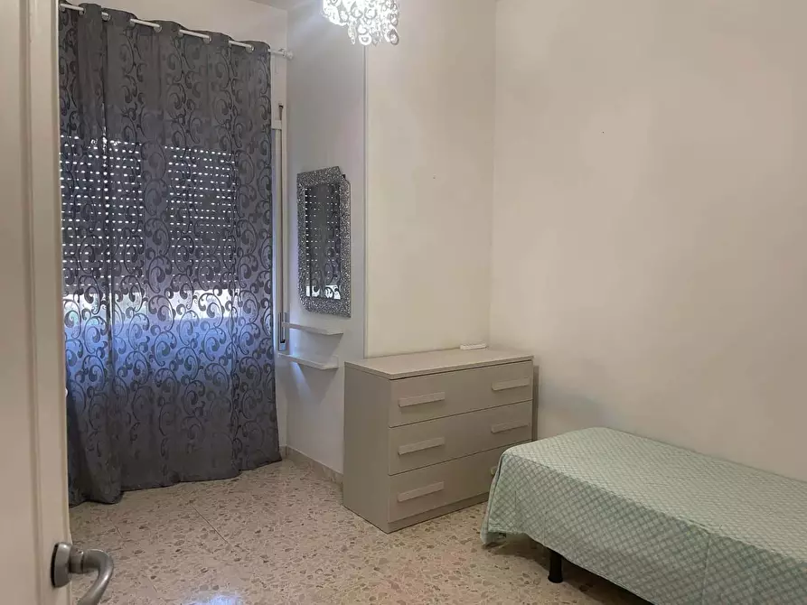 Immagine 8 di Camera in affitto  in Via Giuseppe Macchi78 a Roma