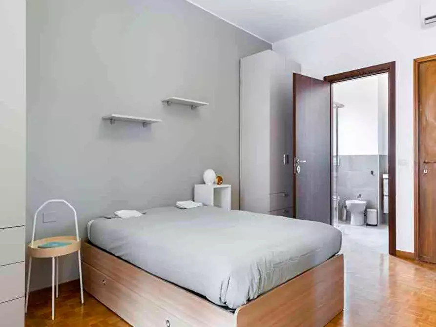 Immagine 5 di Camera in affitto  in Via Nicola Piccinni21 a Milano
