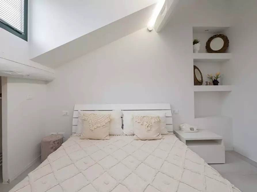 Immagine 1 di Appartamento in affitto  in Viale Edoardo Jenner14 a Milano