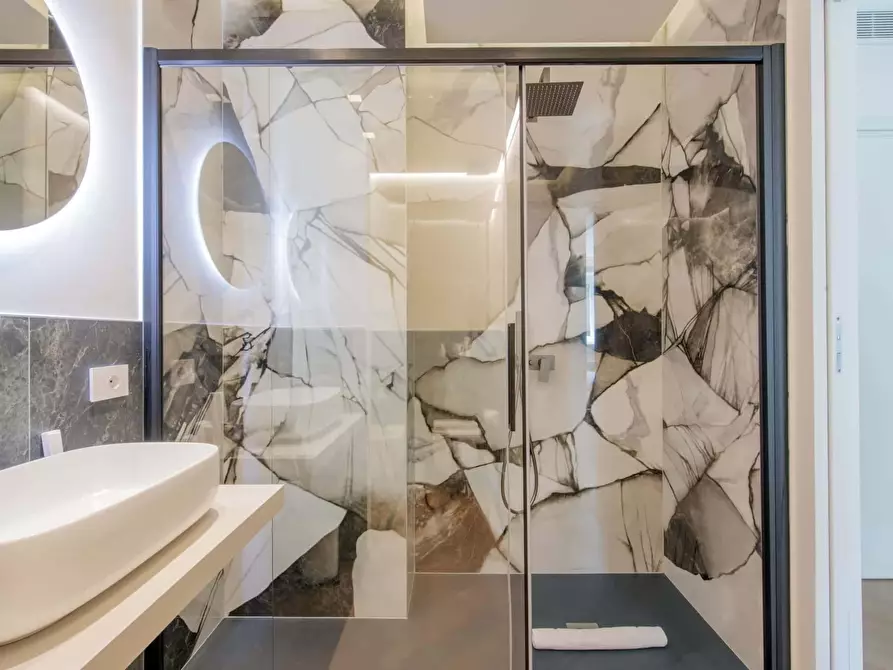 Immagine 11 di Appartamento in affitto  in Via Torino64 a Milano