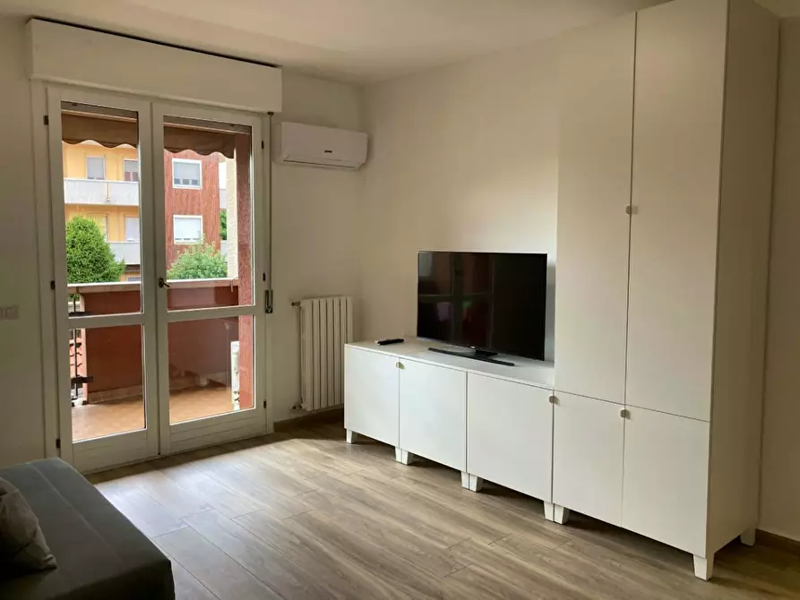 Immagine 2 di Appartamento in affitto  in Via Tommaso Grossi a Rho