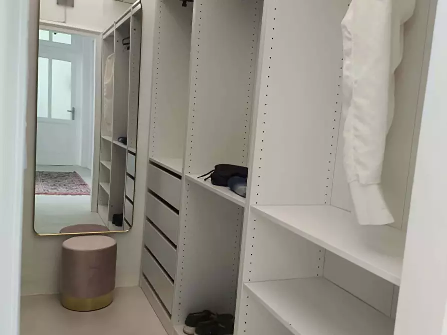 Immagine 86 di Appartamento in affitto  in Via Irnerio9 a Bologna
