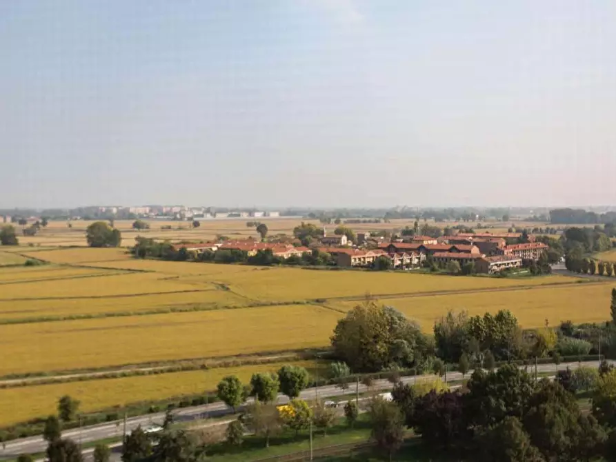 Immagine 5 di Camera in affitto  in Via Michele Saponaro a Milano