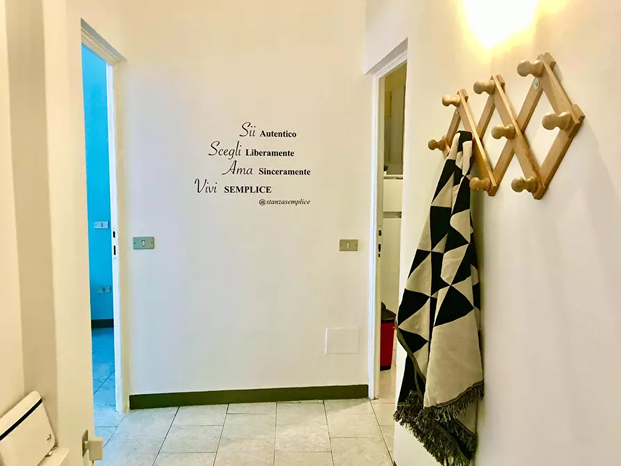 Immagine 21 di Camera in affitto  in Via del Ponte Rosso13 a Firenze