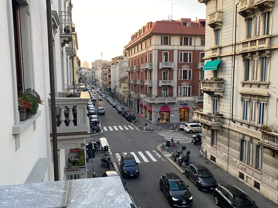 Immagine 21 di Appartamento in affitto  in Via Donatello32 a Milano