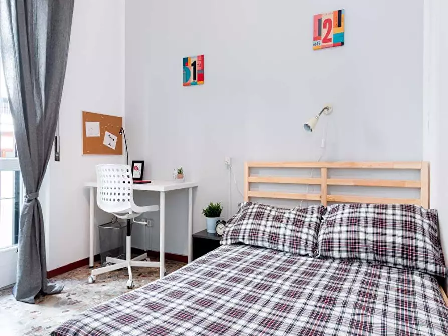 Immagine 6 di Camera in affitto  in Via Ferrante Aporti52 a Milano