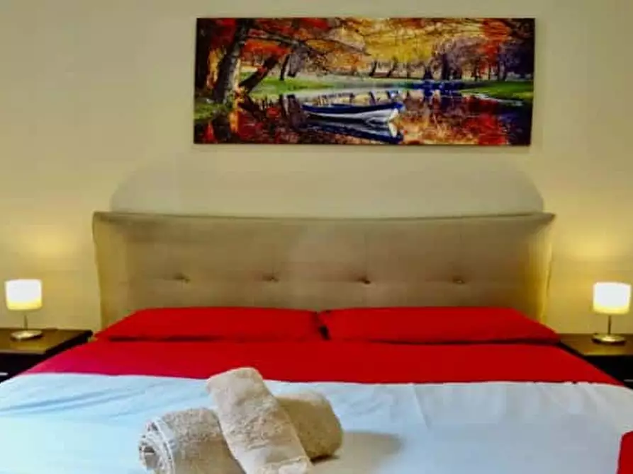 Immagine 15 di Appartamento in affitto  in Via Raffaele Cadorna13 a Roma
