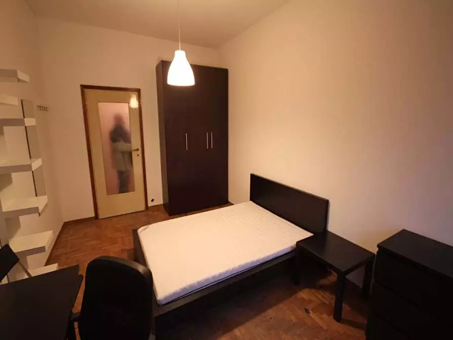 Immagine 1 di Camera in affitto  in Viale Campania29 a Milano
