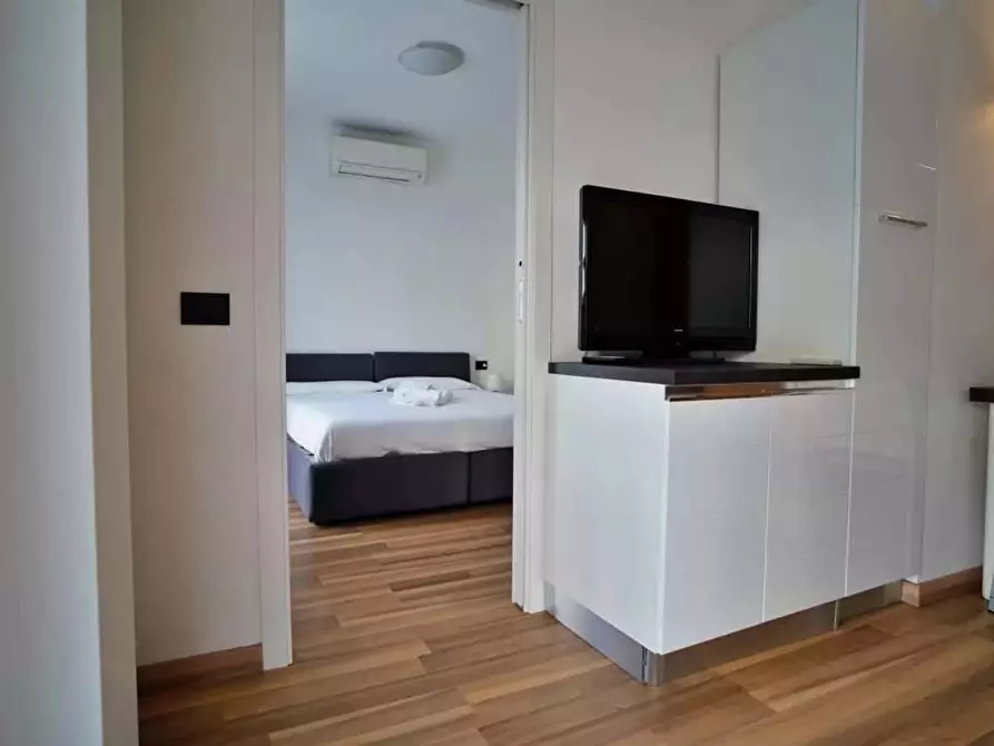 Immagine 23 di Appartamento in affitto  in Via Giuseppe Candiani a Milano