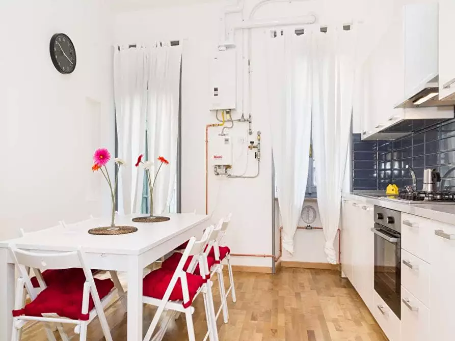 Immagine 30 di Camera in affitto  in Via Larga26 a Milano