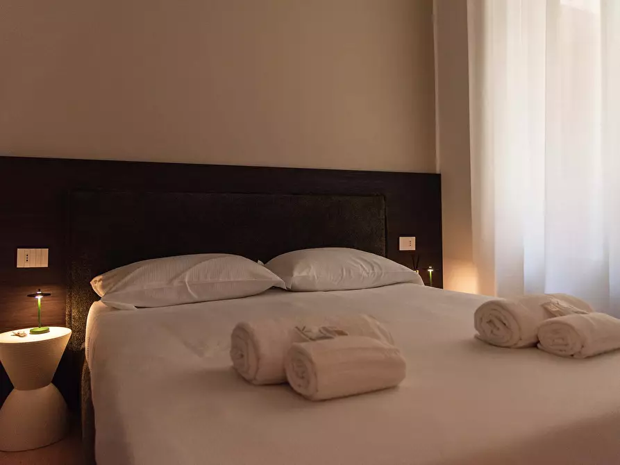 Immagine 18 di Appartamento in affitto  in Via Nino Bixio3 a Milano