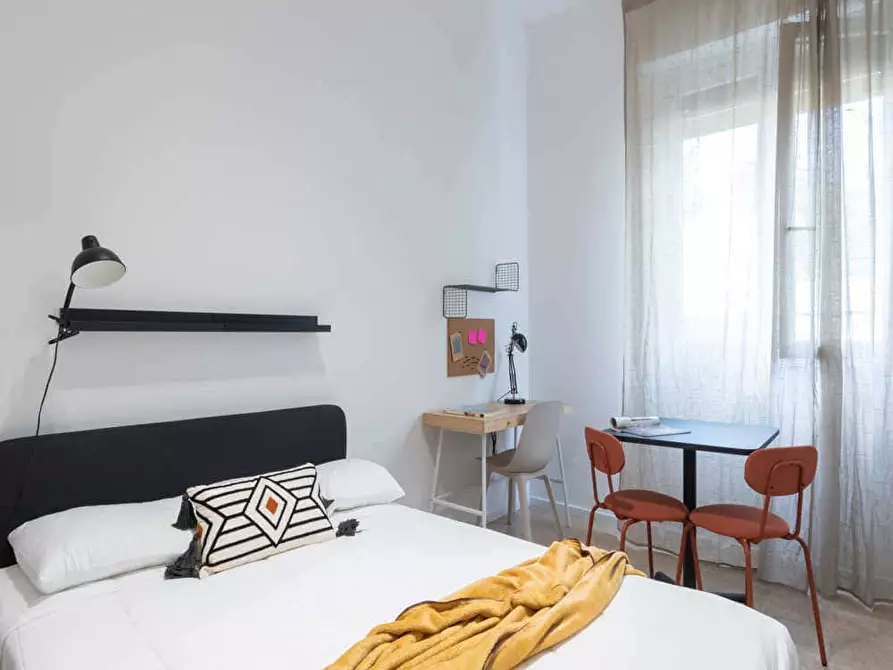 Immagine 1 di Camera in affitto  in Viale Carlo Espinasse10 a Milano