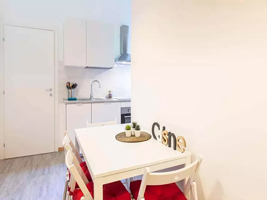 Immagine 15 di Camera in affitto  in Via Salvatore Barzilai6 a Milano