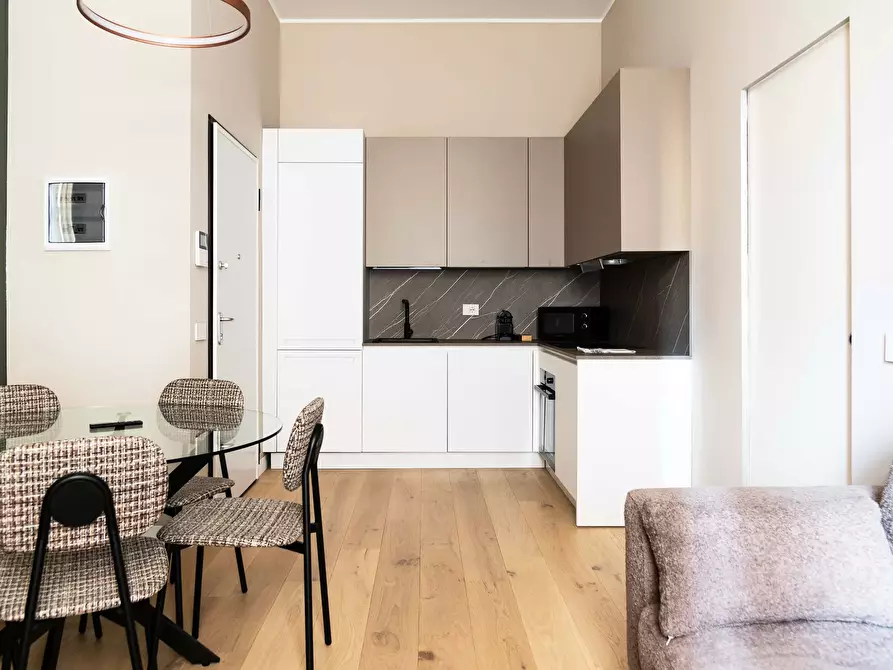 Immagine 13 di Appartamento in affitto  in Via Nino Bixio3 a Milano