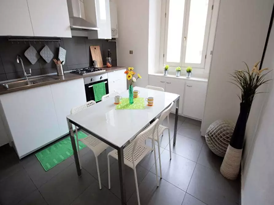 Immagine 36 di Camera in affitto  in Via Mauro Macchi2 a Milano