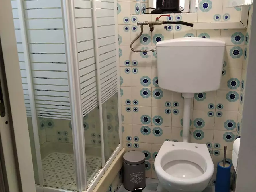 Immagine 25 di Appartamento in affitto  in Vico Paparelle Al Pendino5 a Napoli