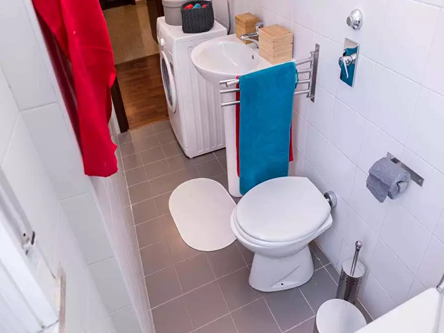 Immagine 10 di Camera in affitto  in Via Giuseppe Frua16 a Milano