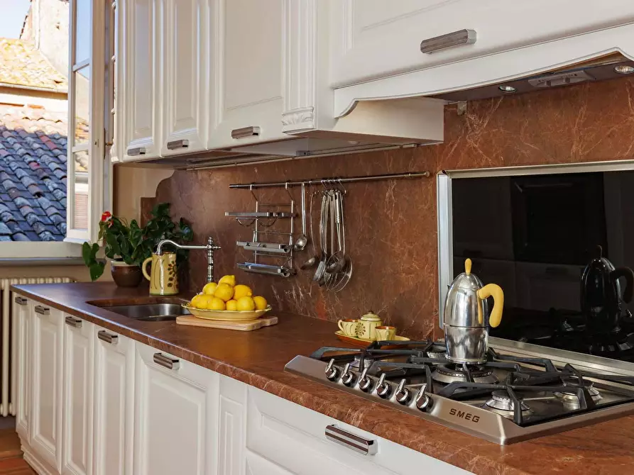 Immagine 9 di Appartamento in affitto  in Via Roma a Cortona