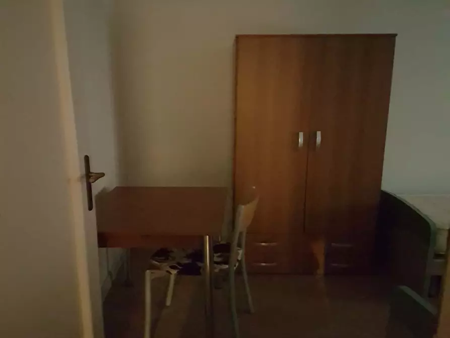 Immagine 4 di Camera in affitto  in Vicolo Morosante8 a Trento