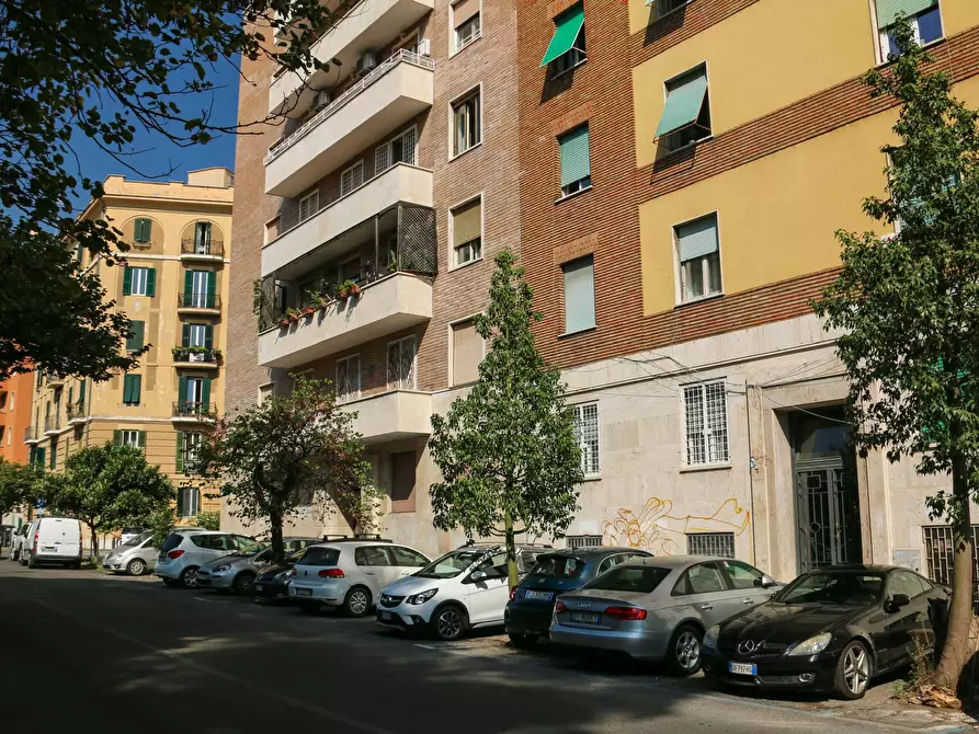 Immagine 17 di Appartamento in affitto  in Via Alfonso Borelli5 a Roma