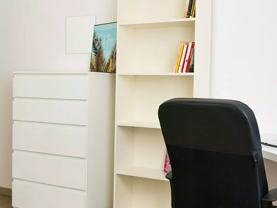 Immagine 4 di Camera in affitto  in Via San Paolo a Torino