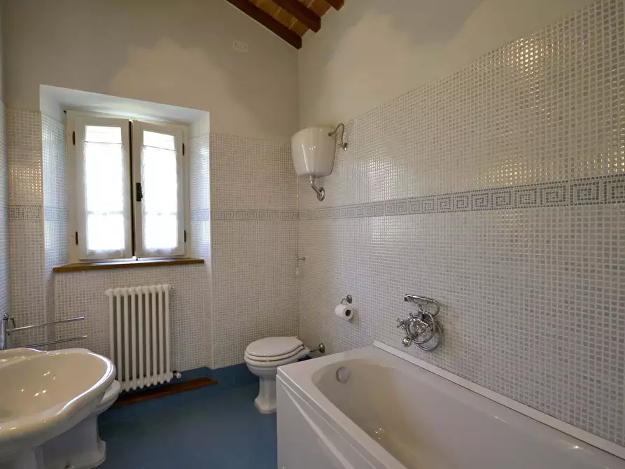 Immagine 33 di Appartamento in affitto  in Via del Palazzone a Cortona